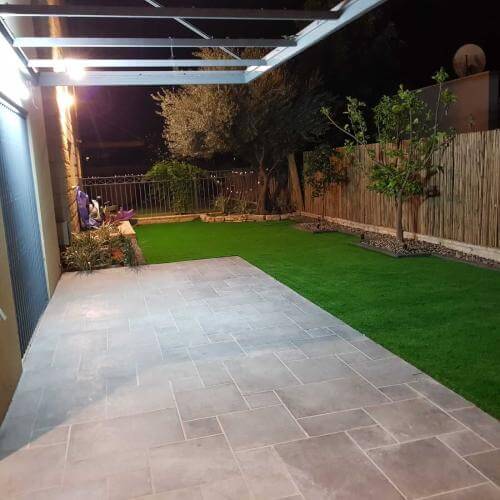 דשא סינתטי נמוך